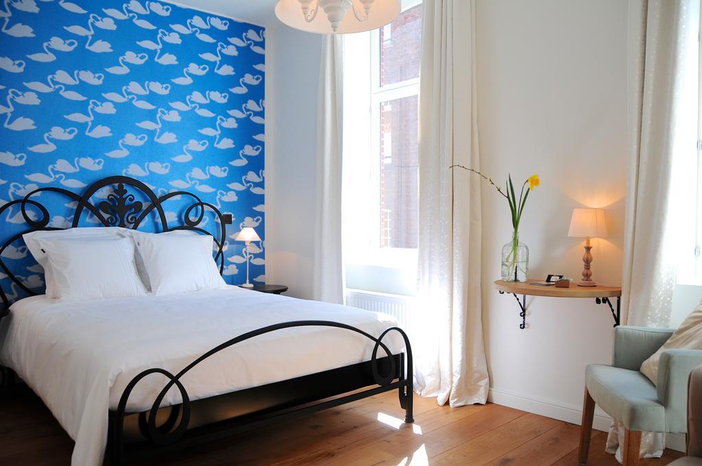 B&B Val Des Roses Brygge Exteriör bild